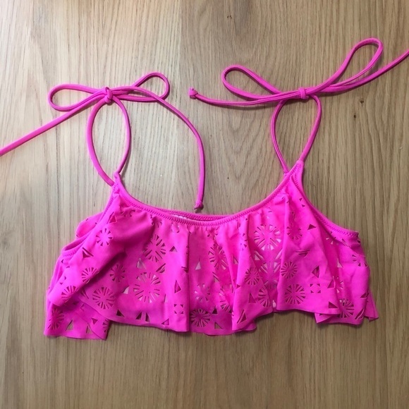 Pink bathing suit bikini top women’s small with ties for straps Victorias Secret - Picture 1 of 5